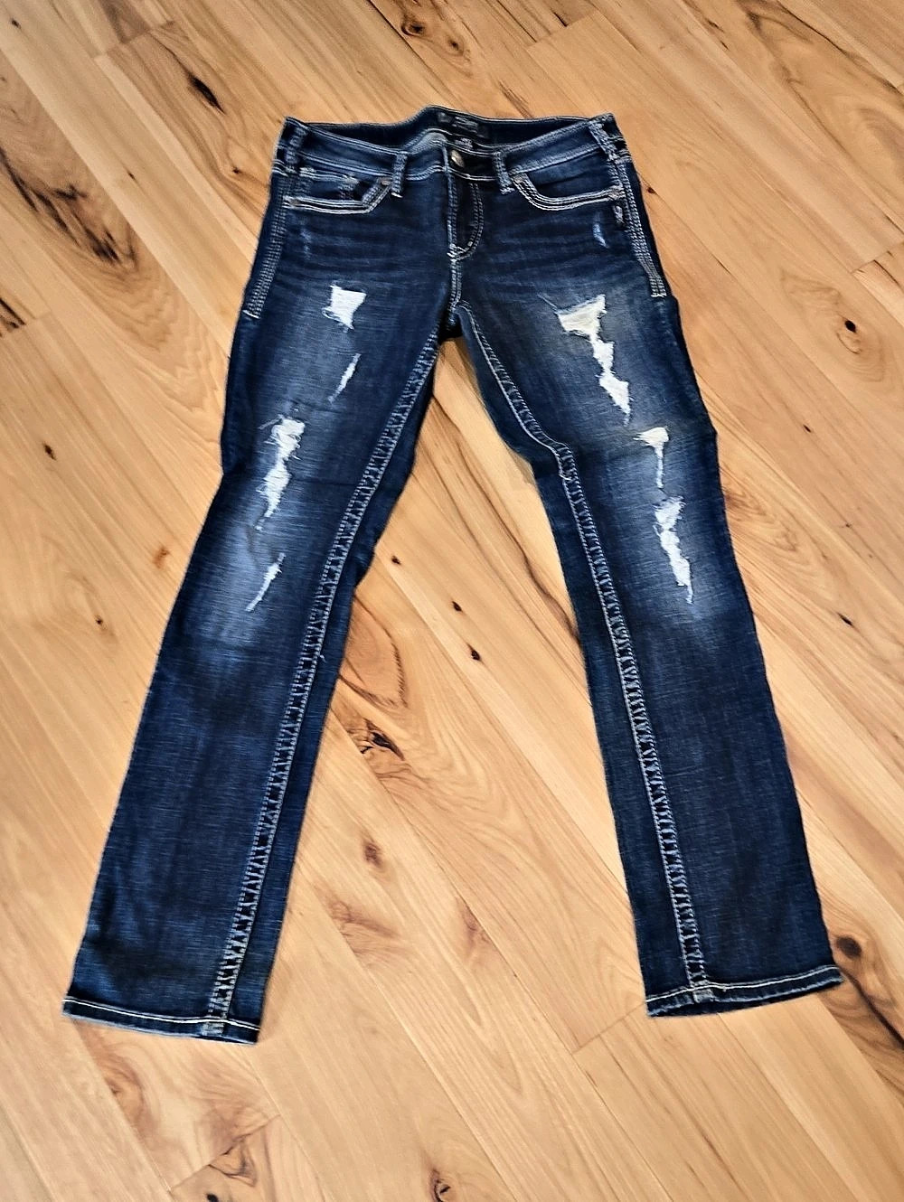 Silver Jeans Distressed Skinny Jeans in Blue 30x32